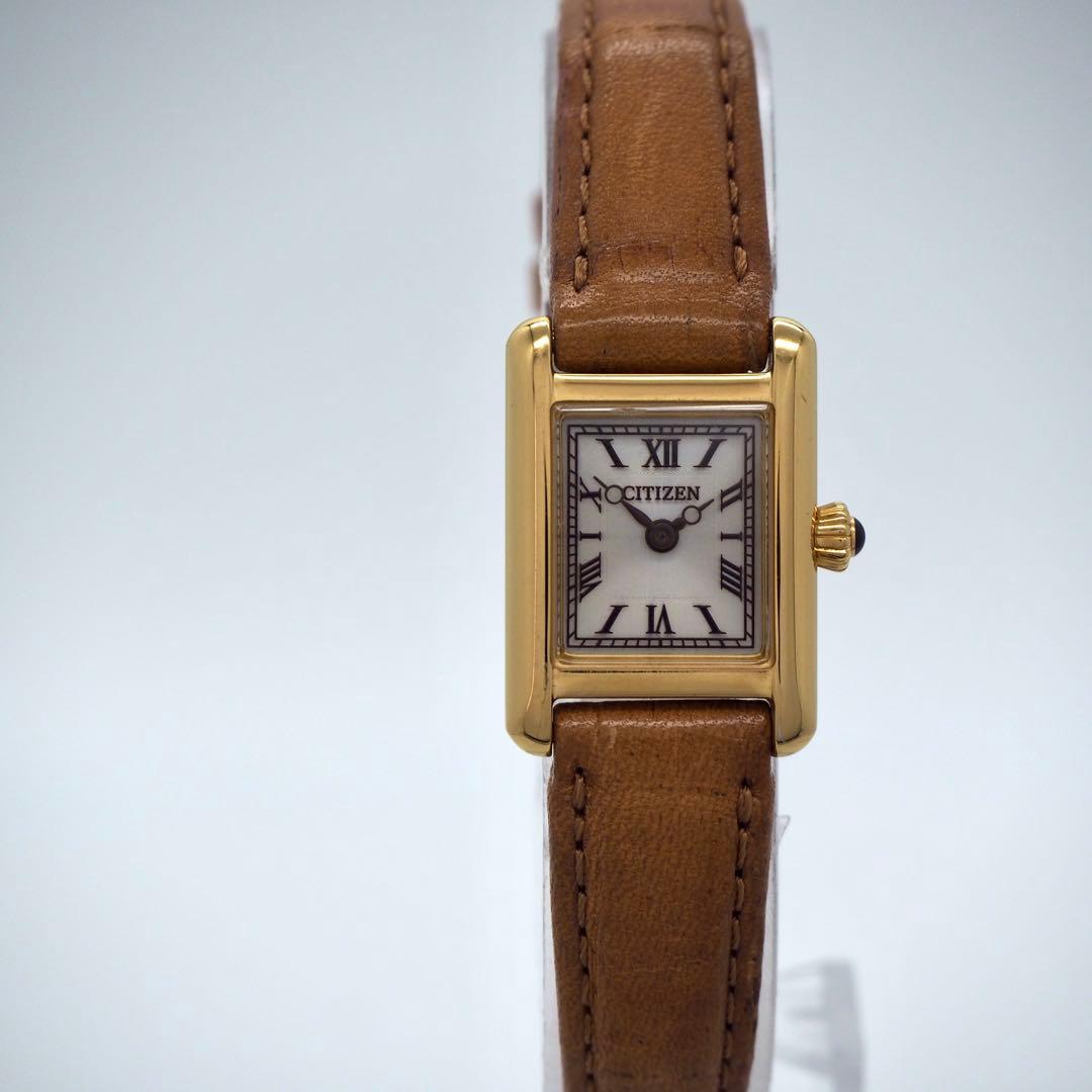 専用298 稼働 CITIZEN時計 kii ソーラースクエア ゴールド タンク