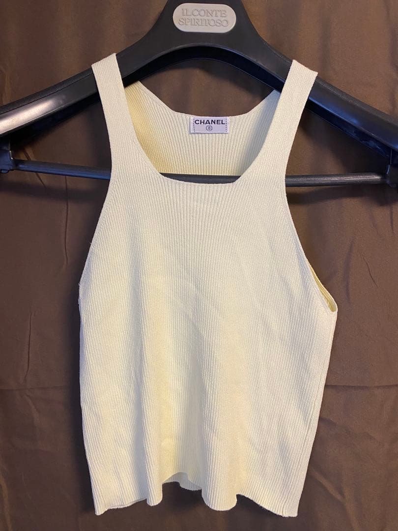 CHANEL リブ編みタンクトップ クリーム色