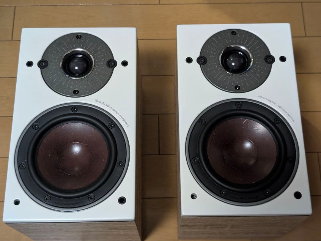 DALI OBERONI LO ブックシェルフスピーカー ライトオーク