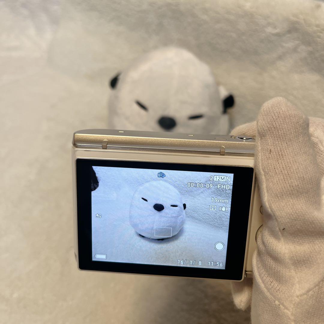 【美品】CASIO EXILIM EX-ZR4000 エクシリム 光学機器　付属