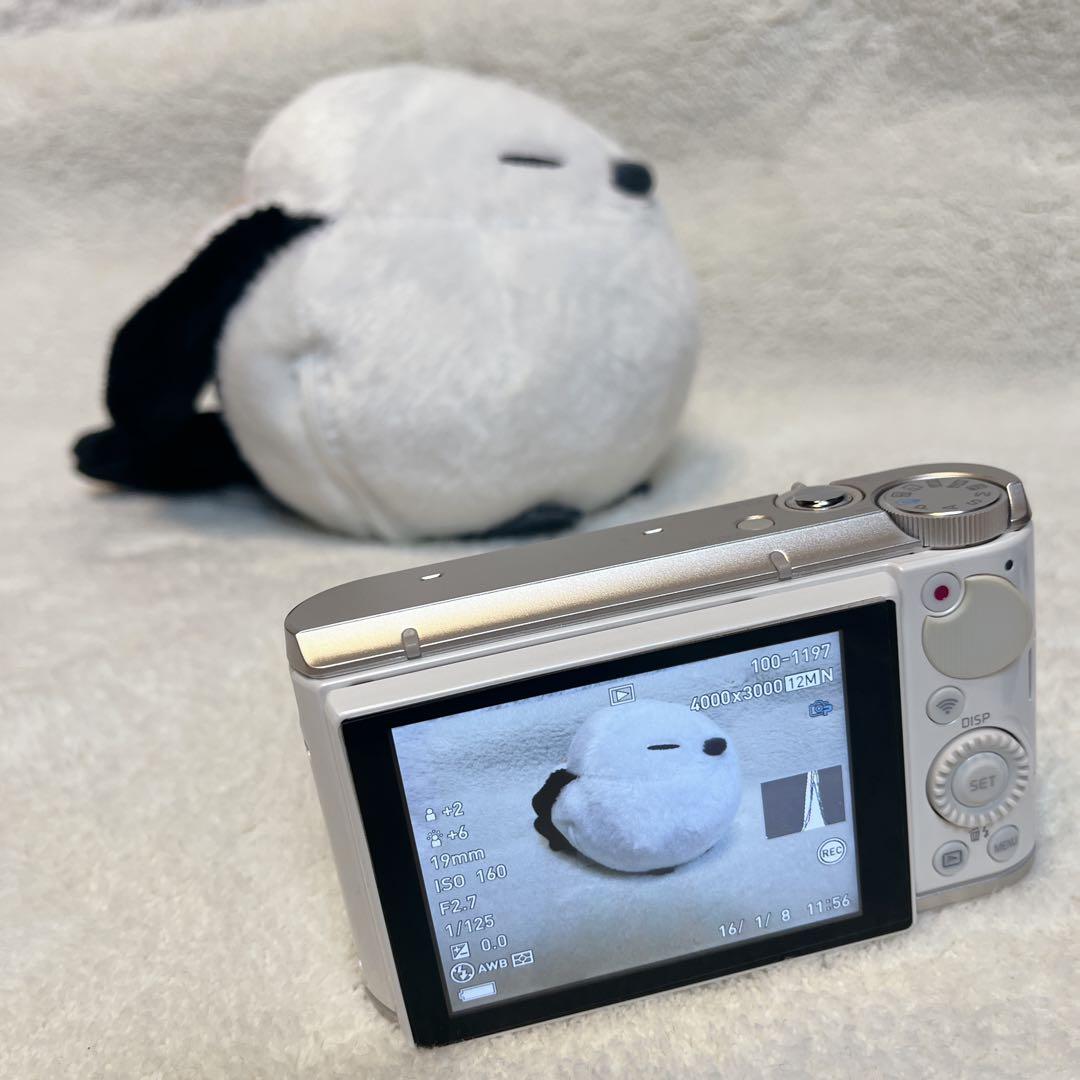 【美品】CASIO EXILIM EX-ZR4000 エクシリム 光学機器　付属