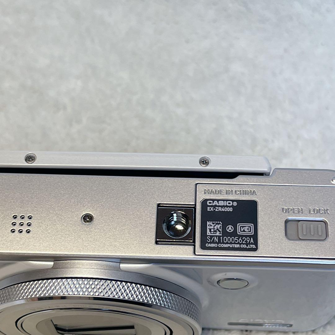 【美品】CASIO EXILIM EX-ZR4000 エクシリム 光学機器　付属
