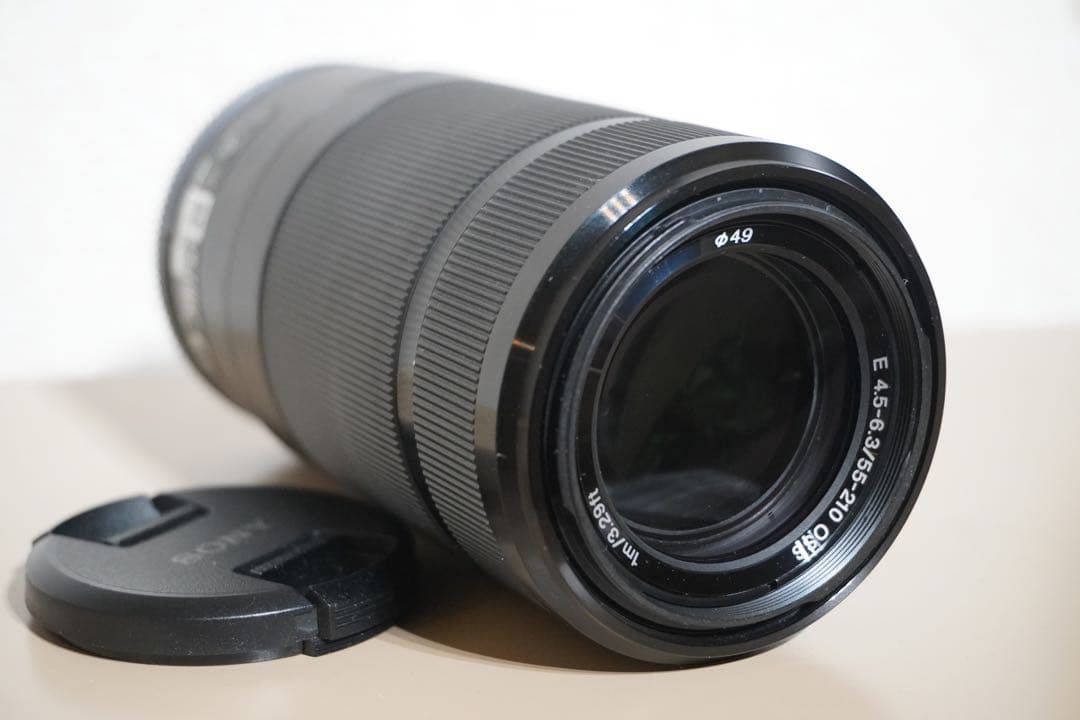 Sony E 55-210mm f/4.5-6.3 ズームレンズ