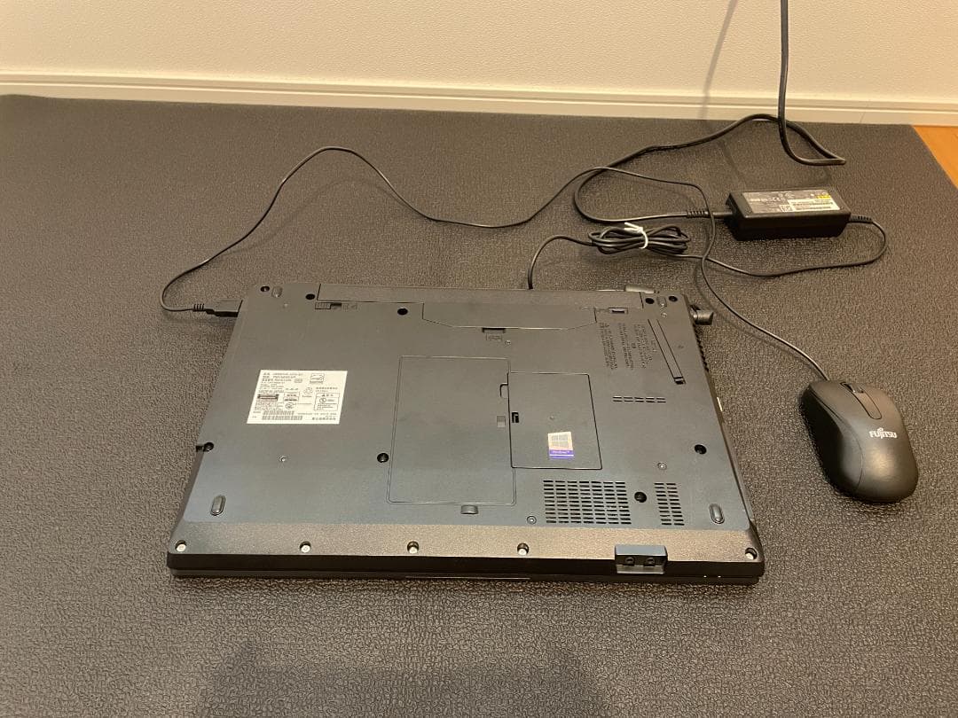 値下げ依頼歓迎　富士通　ノートパソコン Windows 11 （2019年製）