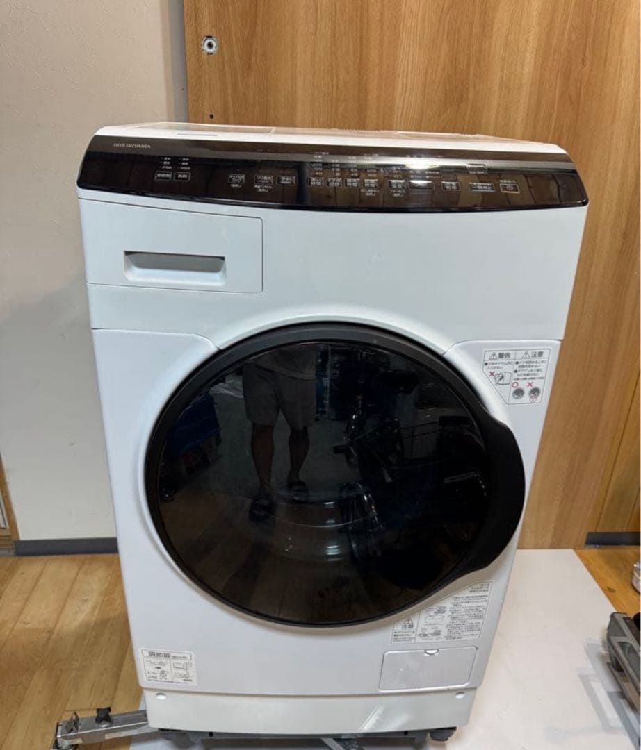 IRIS OHYAMA HDK842Z-W 年式：2022年　カラー:ホワイト