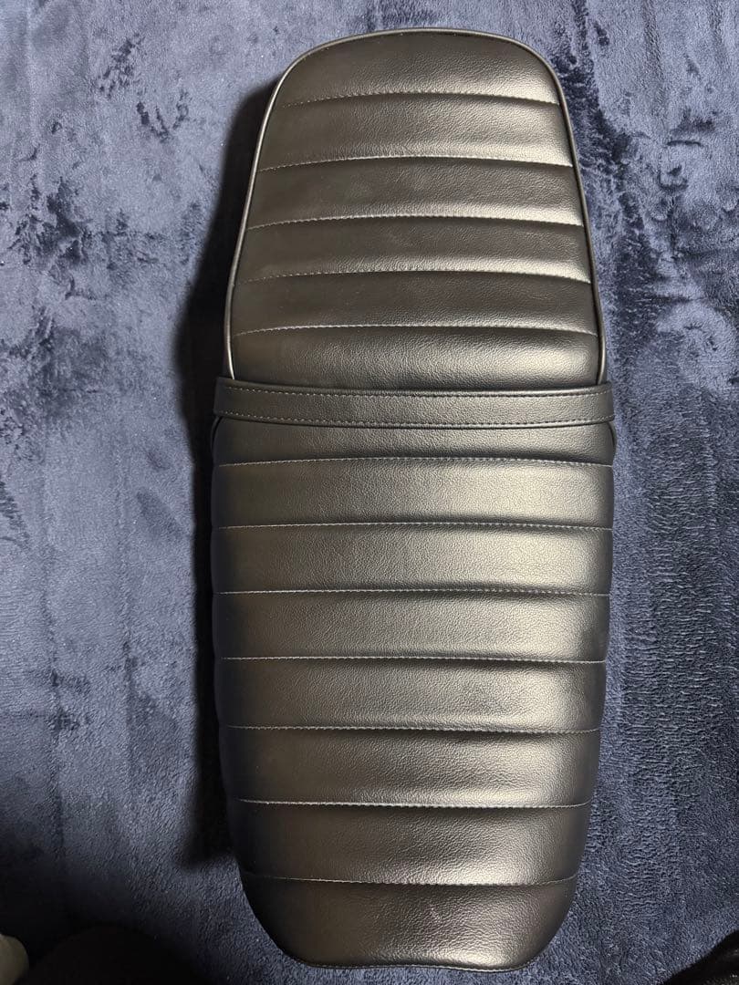 cb400sf シート　NC39