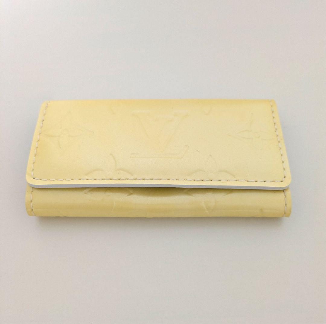 LOUIS VUITTON　ルイ・ヴィトン　ヴェルニ（Vernis）キーケース