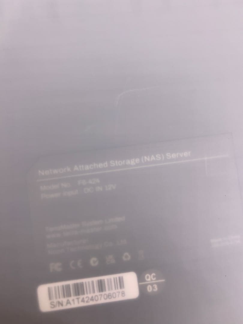 TERRAMASTER テラマスター　6-Bay Hybrid NAS