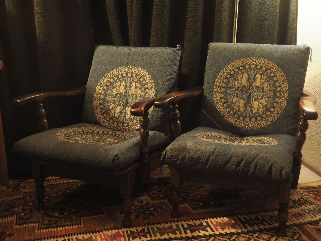 【値引中】“飛騨産業”キツツキアーム1pソファB