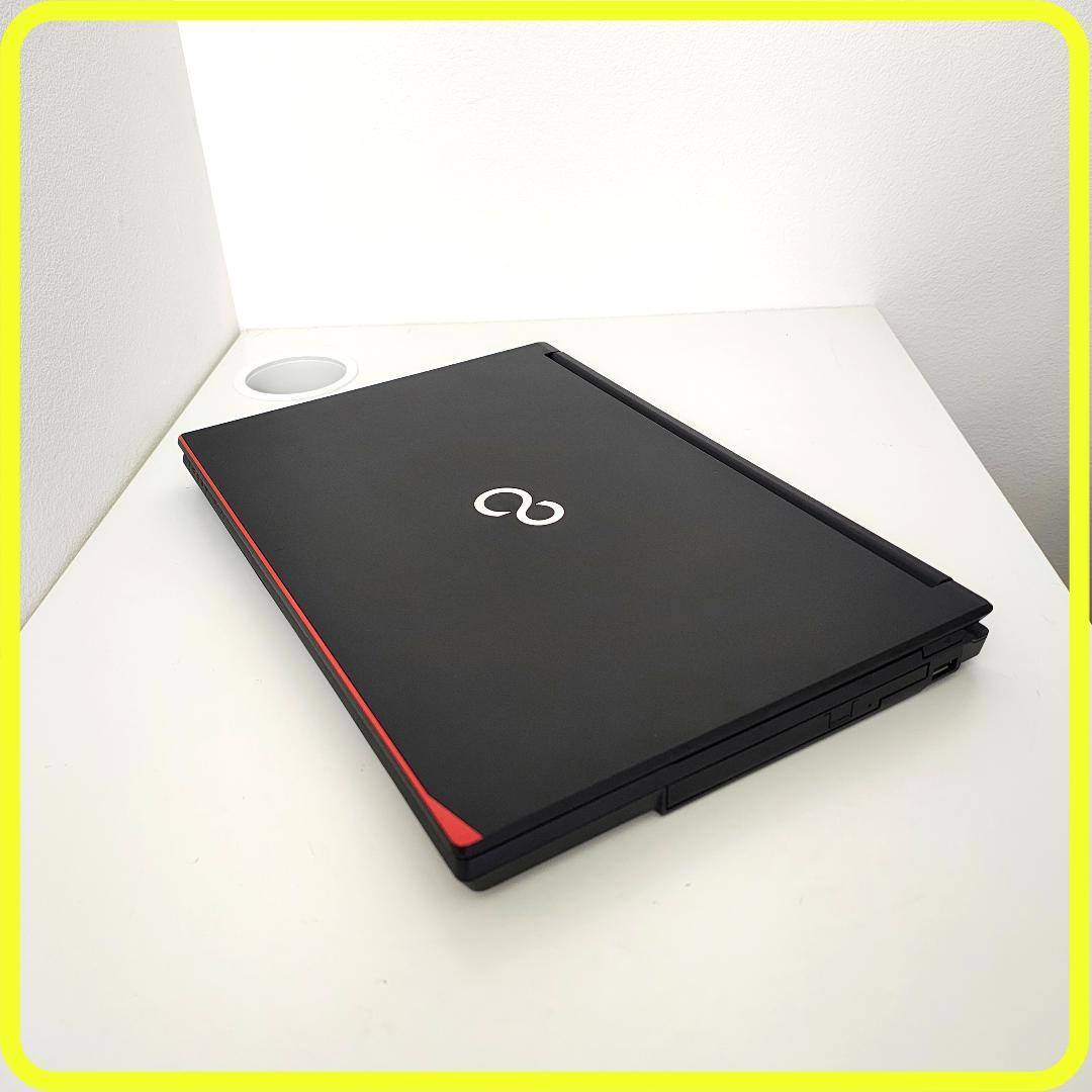 新品SSD256GB⭐️windows11　ノートパソコン　office　776