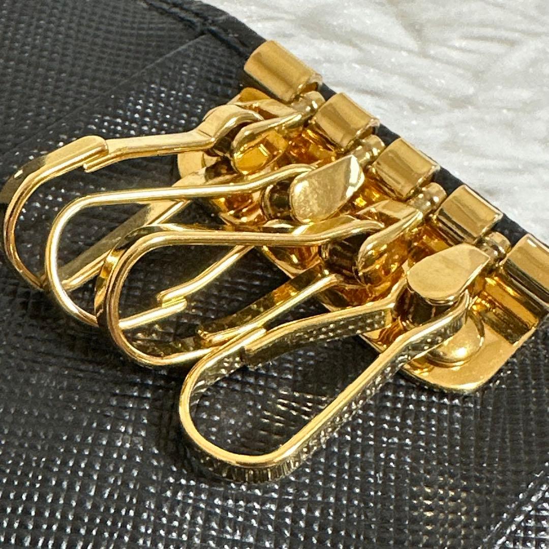 megane 未使用級✨PRADA キーケース 4連 サフィアーノ レザー