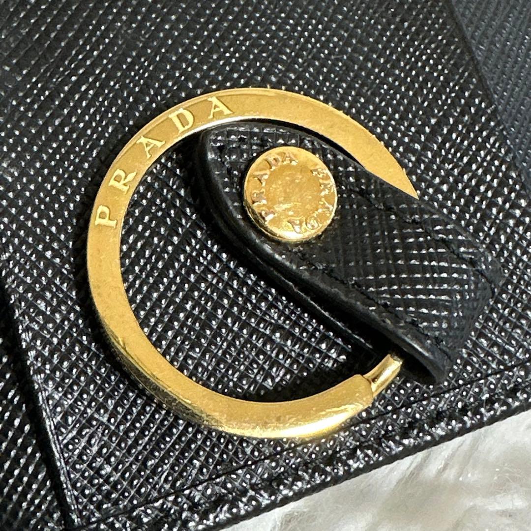megane 未使用級✨PRADA キーケース 4連 サフィアーノ レザー