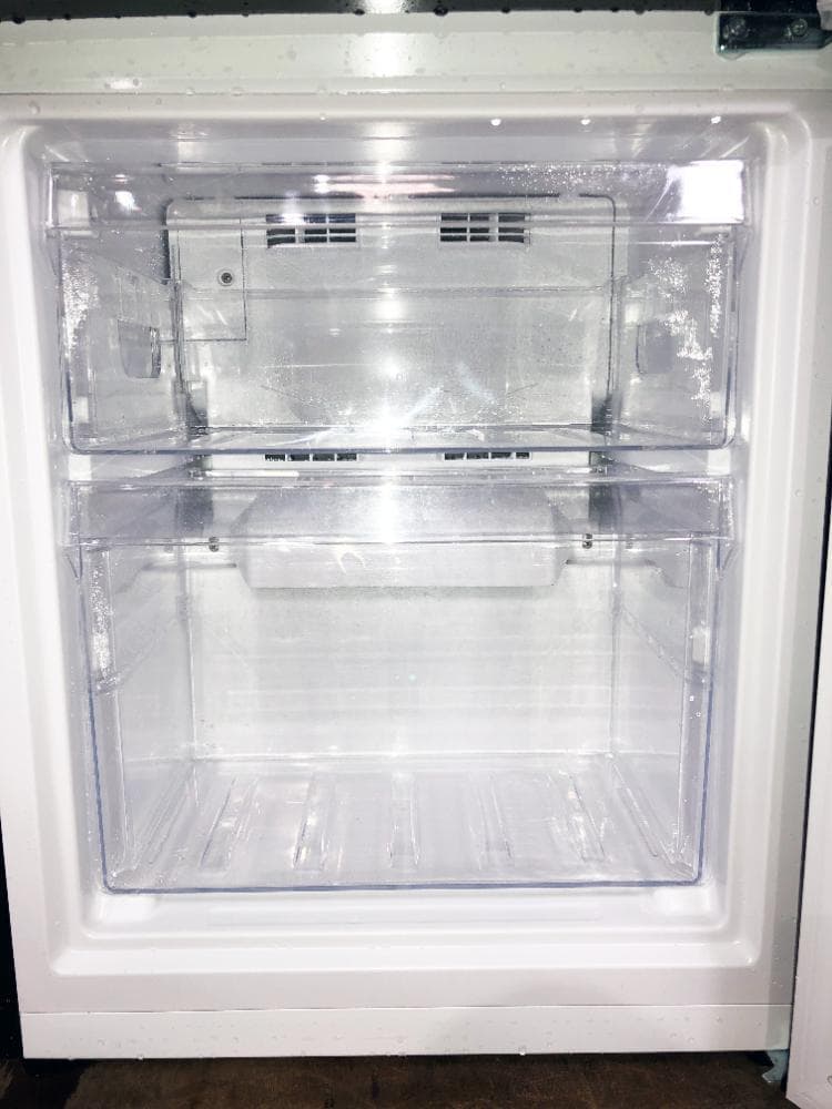 2022年製★ニトリ 140L 冷蔵庫【NTR-140BK】ER7K