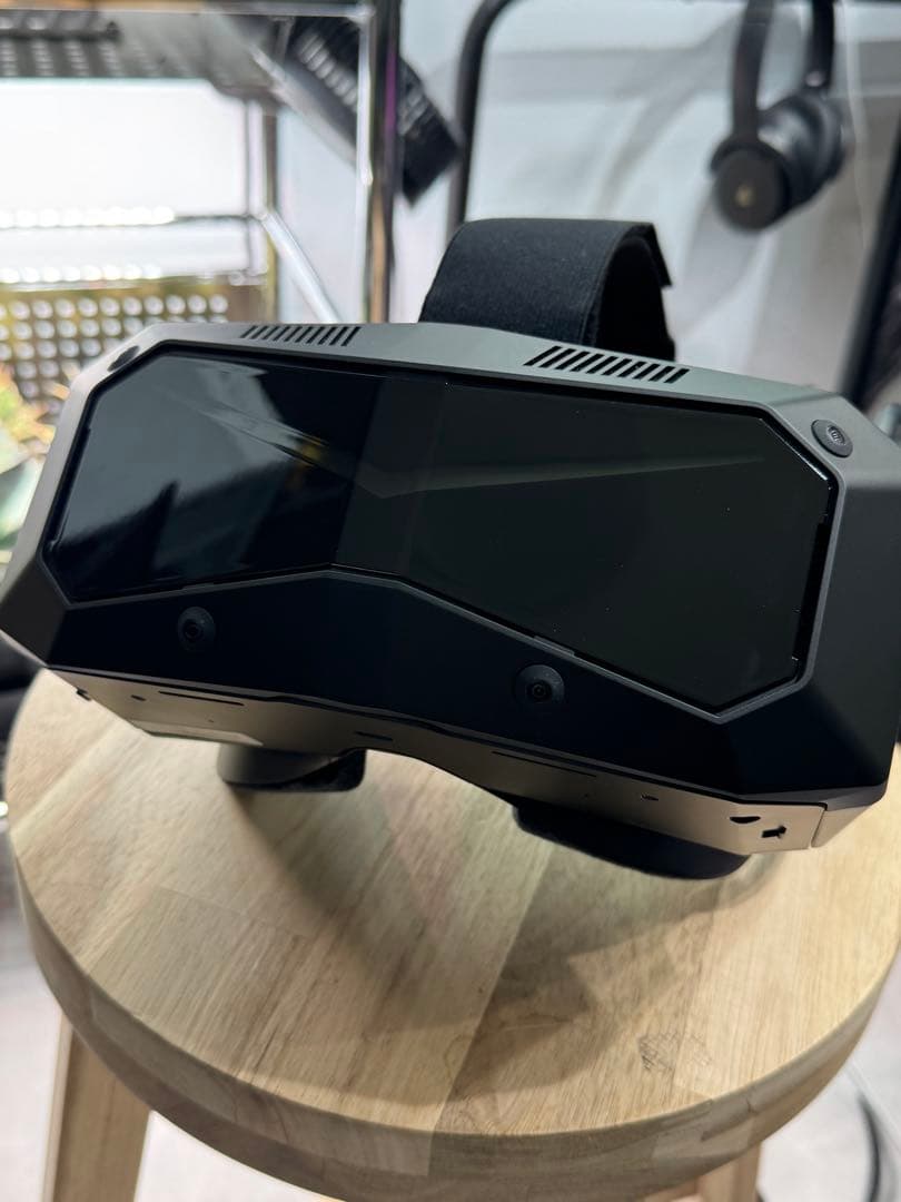 PIMAX CRYSTAL SUPER VRヘッドセット