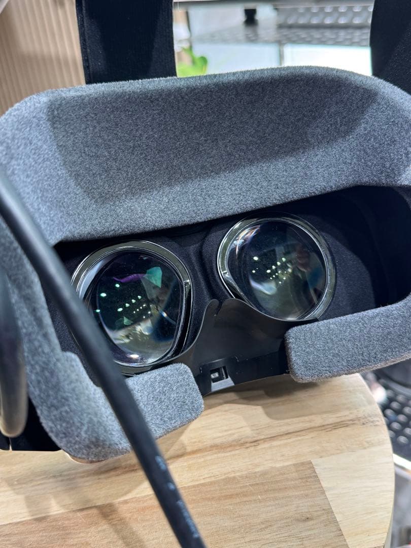 PIMAX CRYSTAL SUPER VRヘッドセット