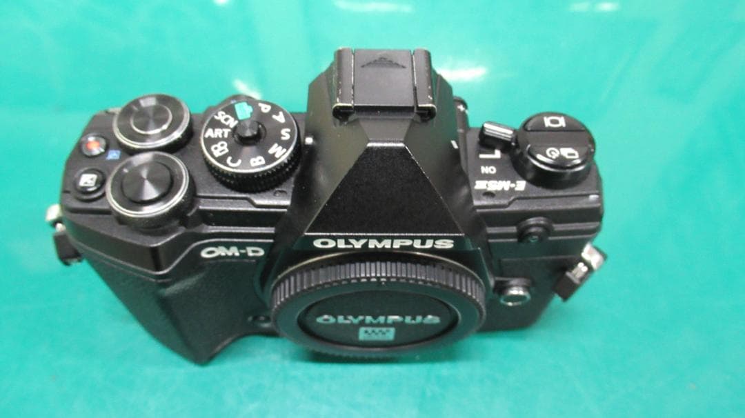 オリンパス　OLYMPUS OM-D E-M5 MarkⅢ　ブラック
