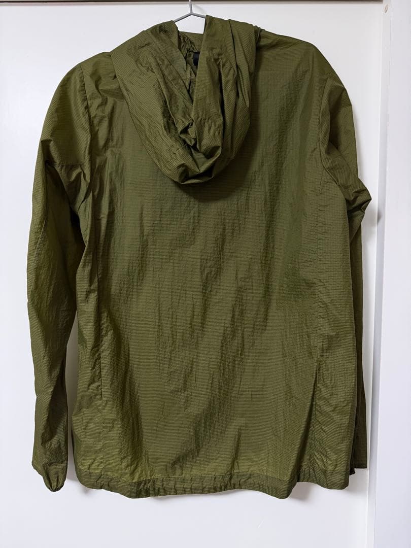 patagonia メンズ・フーディニ・ジャケット