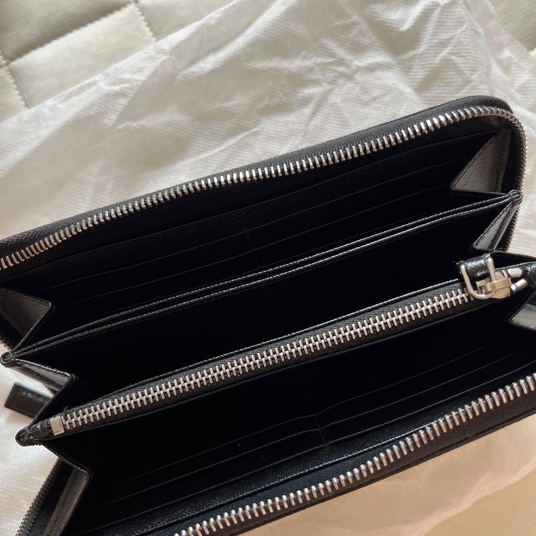 ブラック 長財布