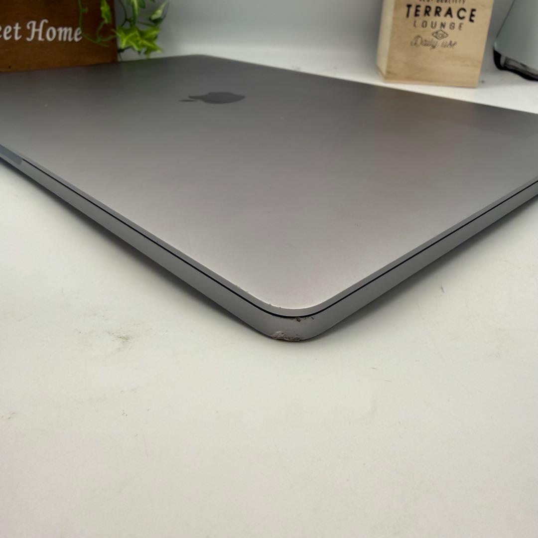 MacBook Pro 16インチ 2019 Ci7/32GB/512GB