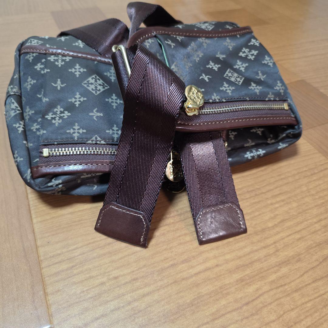 russet ボディバッグ　ウエストポーチ