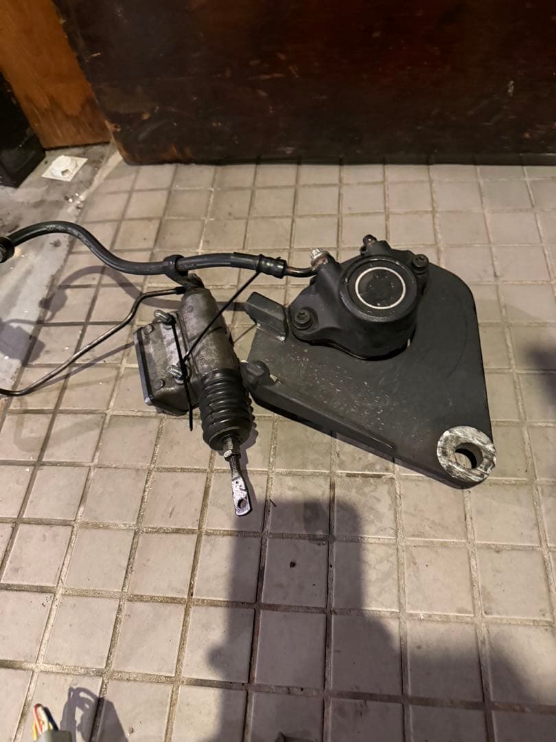 〜03スポーツスターxl1200s 純正リアブレーキキャリパー