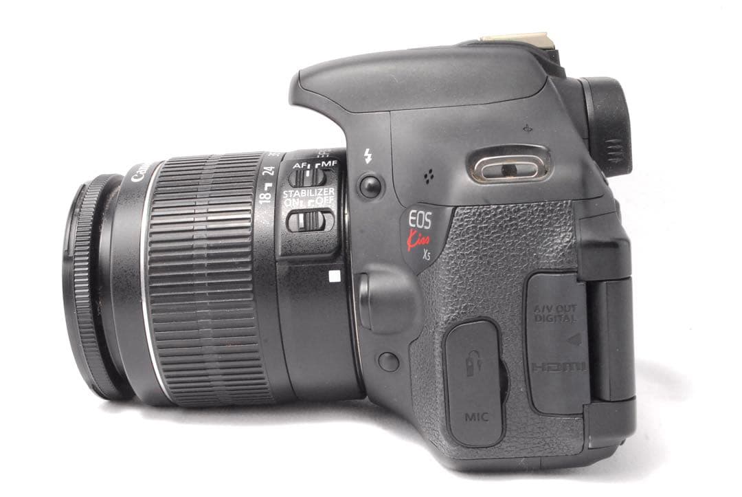 入門モデル✨手ぶれ補正レンズ✨Canon Kiss X5✨一眼レフカメラ✨