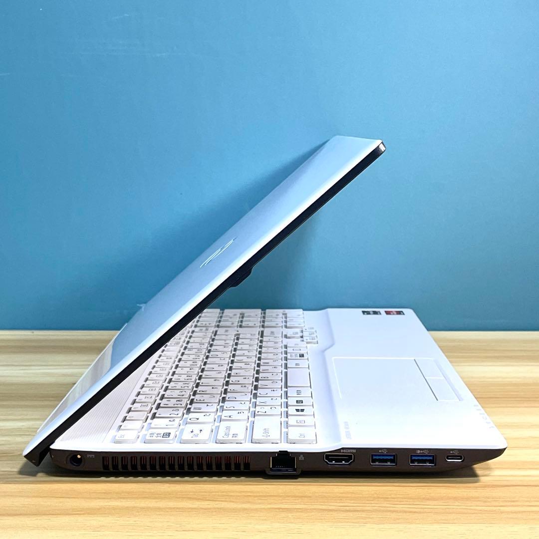 富士通 LIFEBOOK/Ryzen5 5500U/16GB/SSD512GB