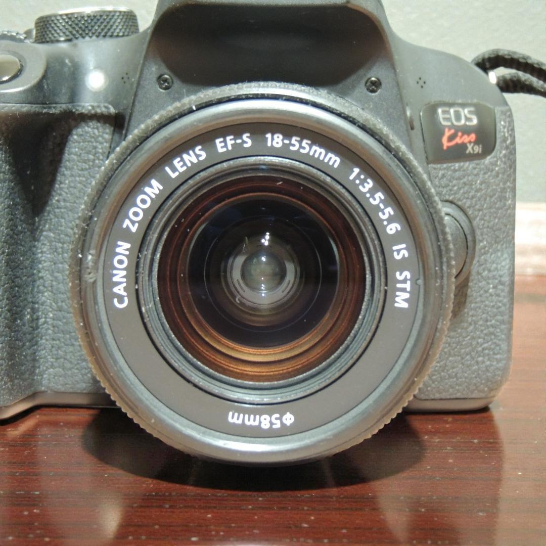 Canon キャノン EOS Kiss X9i レンズ付 2420万画素 動作品