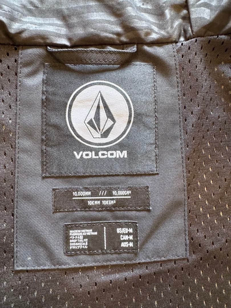 VOLCOM スノーボードウェア マウンテンパーカー 黒 M