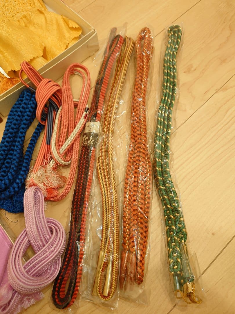 ★帯締め/帯揚げ/襟 和装小物セット★検)ちりめん 絞り 組紐 まとめて