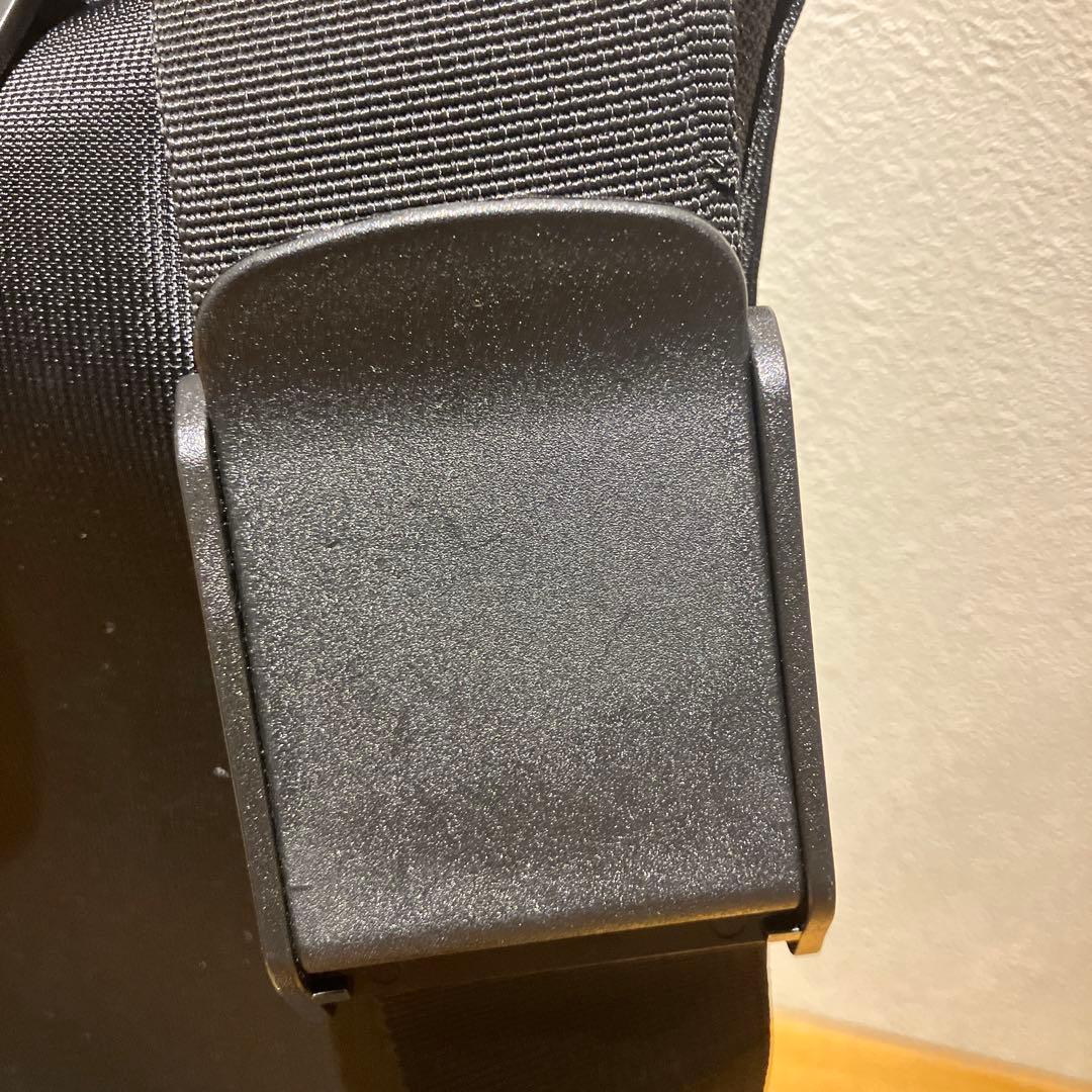 ま*こ様 メッセンジャーバッグmeltumメルタムM