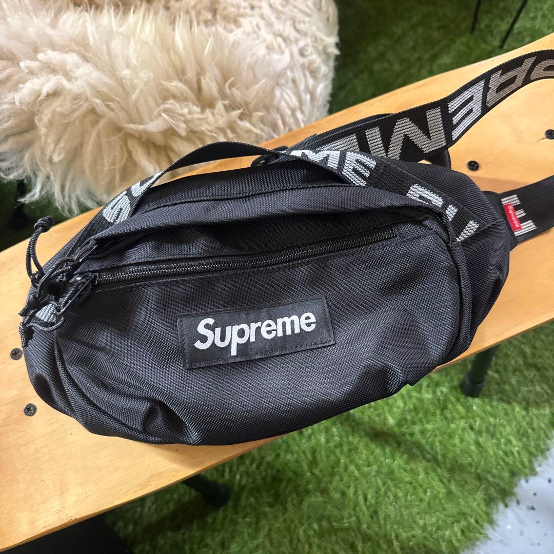 Supreme ボディバッグ ブラック CORDURA
