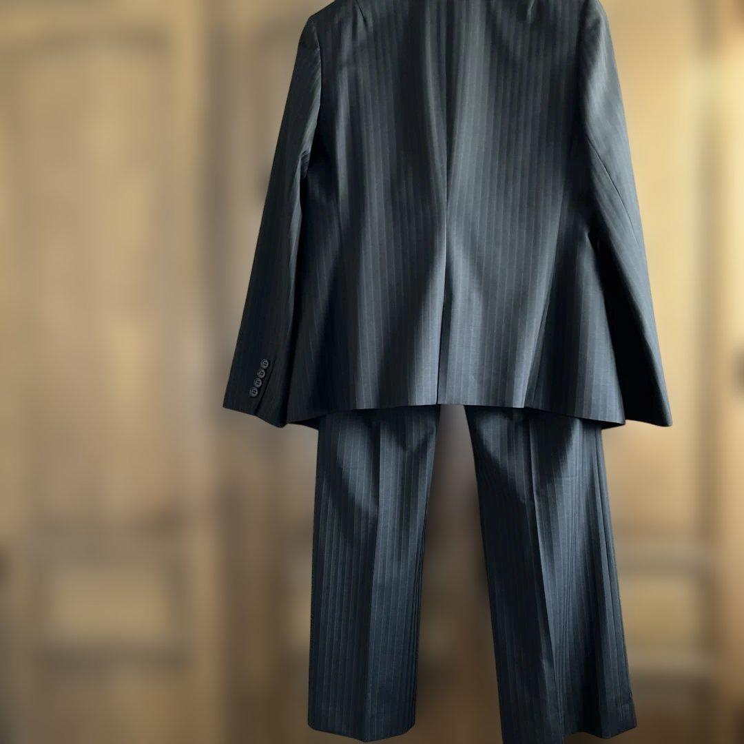 23 区　ストライプ ブラックスーツ サイズ44