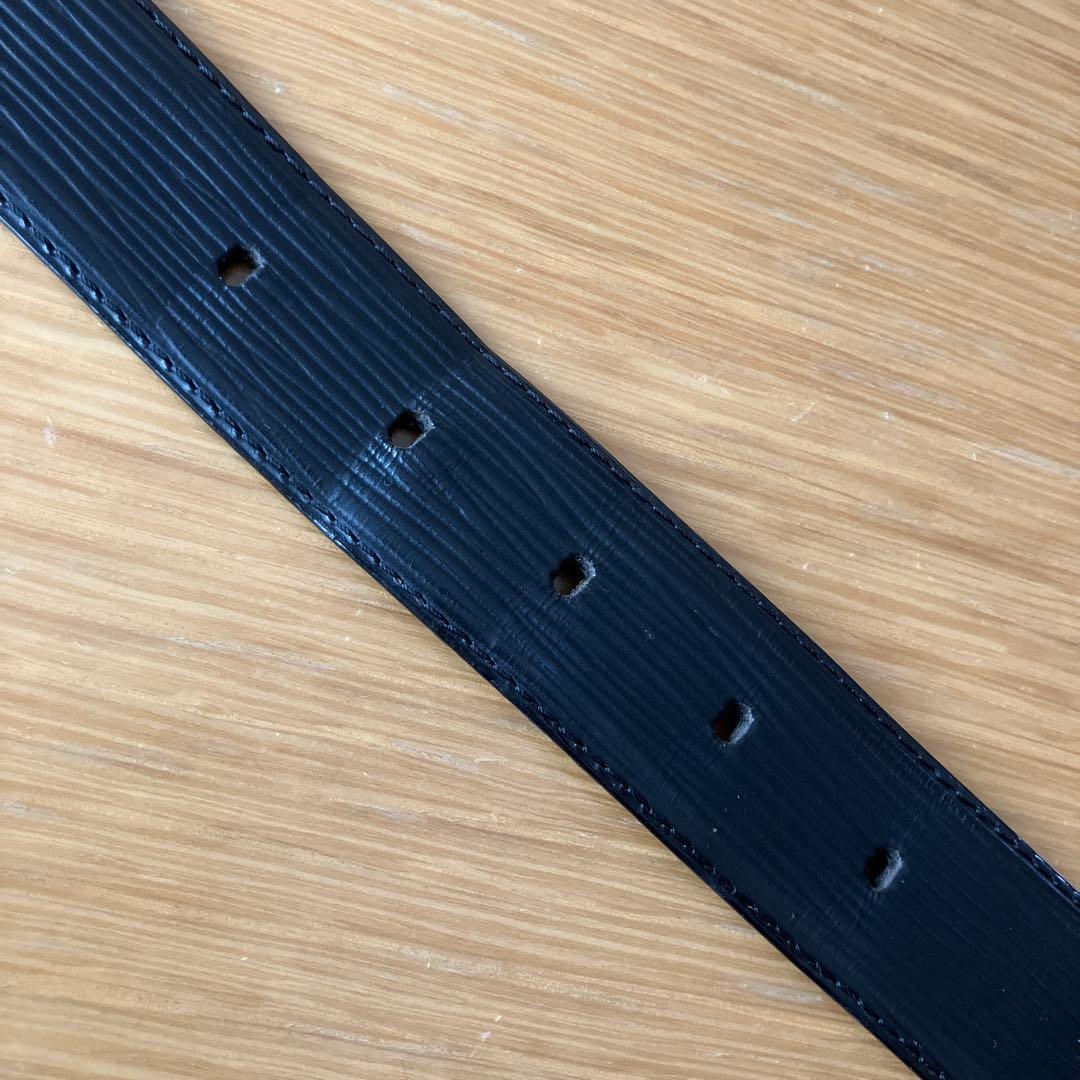 ルイ・ヴィトン ブラックレザーベルト ゴールドバックル