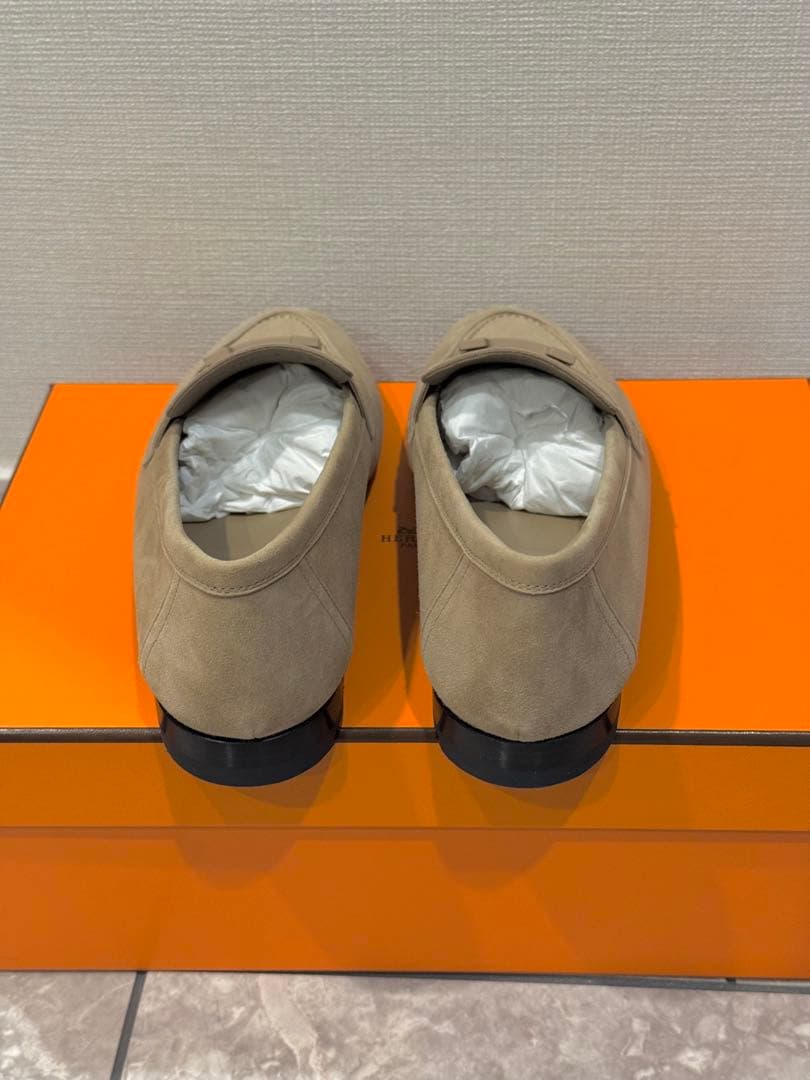 新品　エルメス　パリ　37 ベージュアルジル