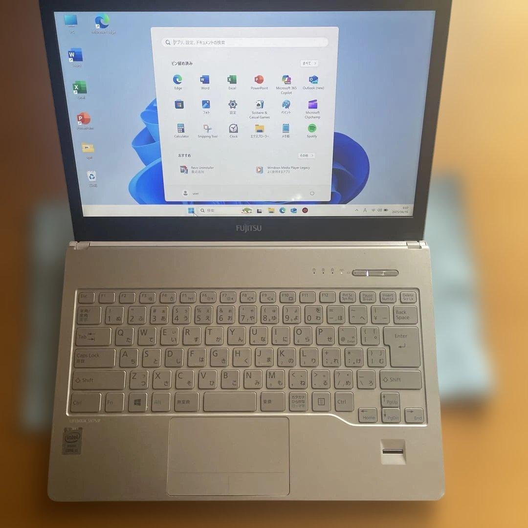 値下げ！WordやExcelも搭載！快適！メモリ8GB、SSD256GB 高性能
