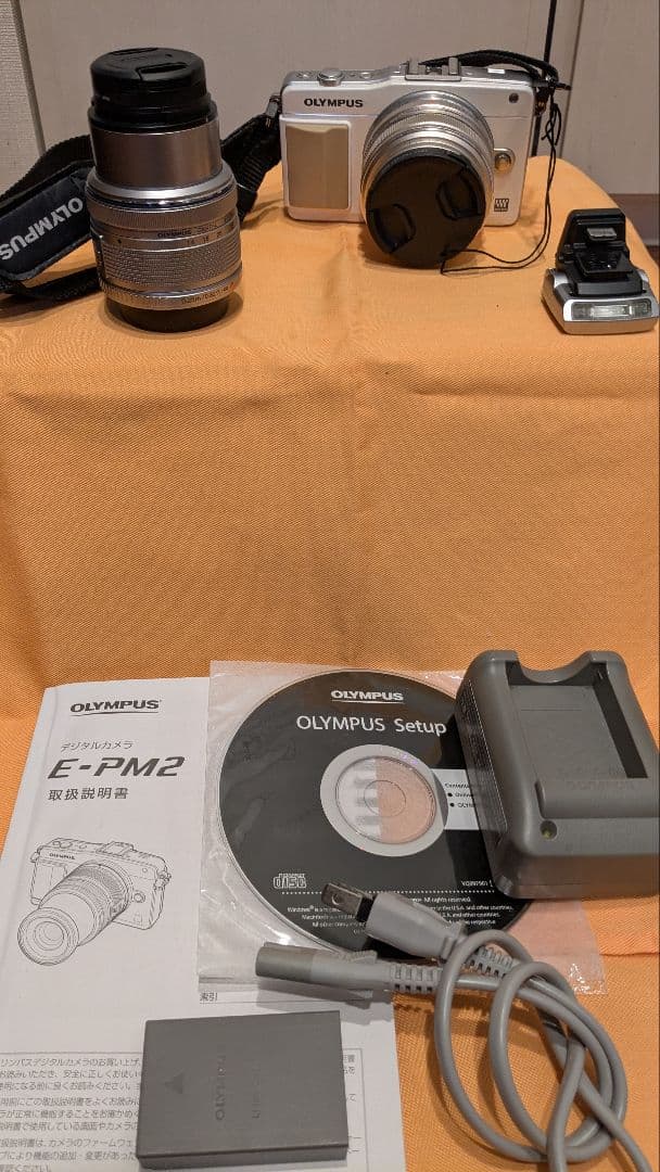 OLYMPUS pen mini e-pm2 ボディ レンズ2本(単焦点ズーム)
