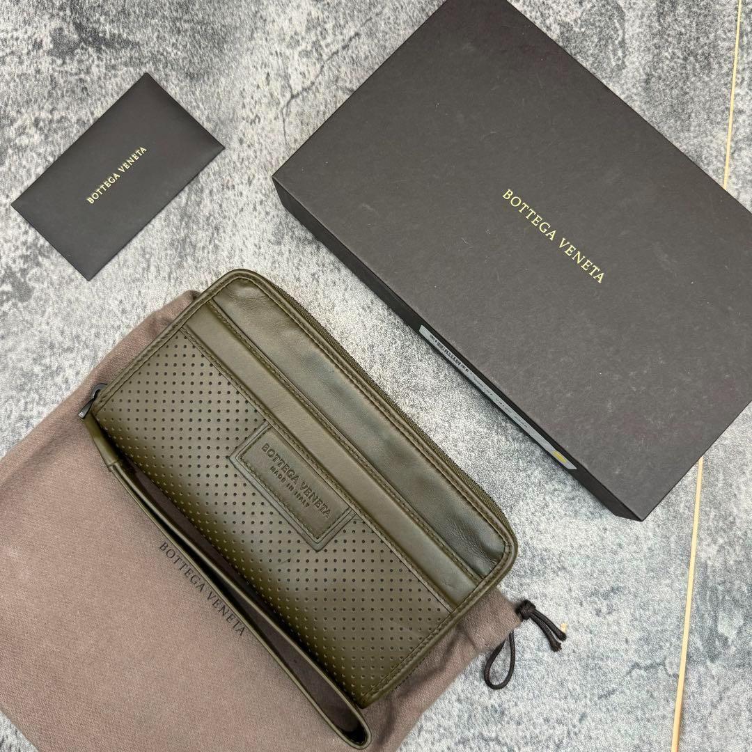 極美品✨ボッテガヴェネタ レジェーロ パンチング ラウンドファスナー カーキ