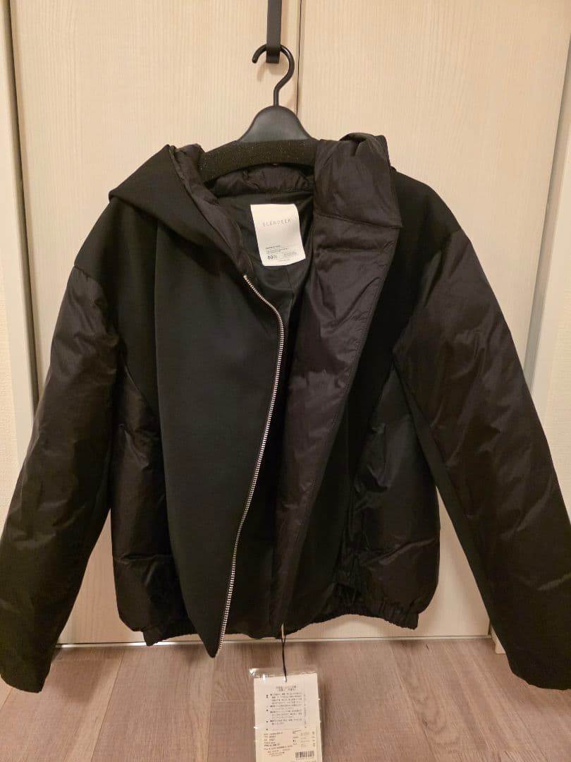 ELENDEEK SPONGING DOWN SCT ダウンジャケット