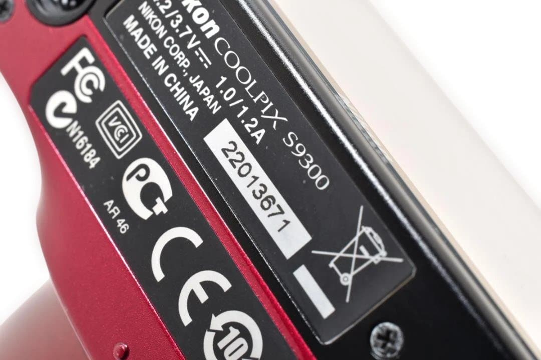ニコン COOLPIX S9300 コンパクトデジタルカメラ レッド Nikon