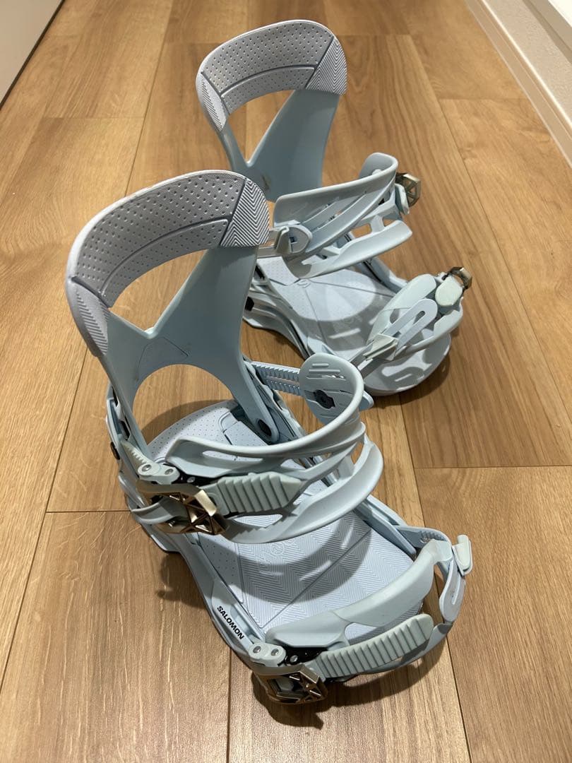 スノーボードビンディング　サロモン