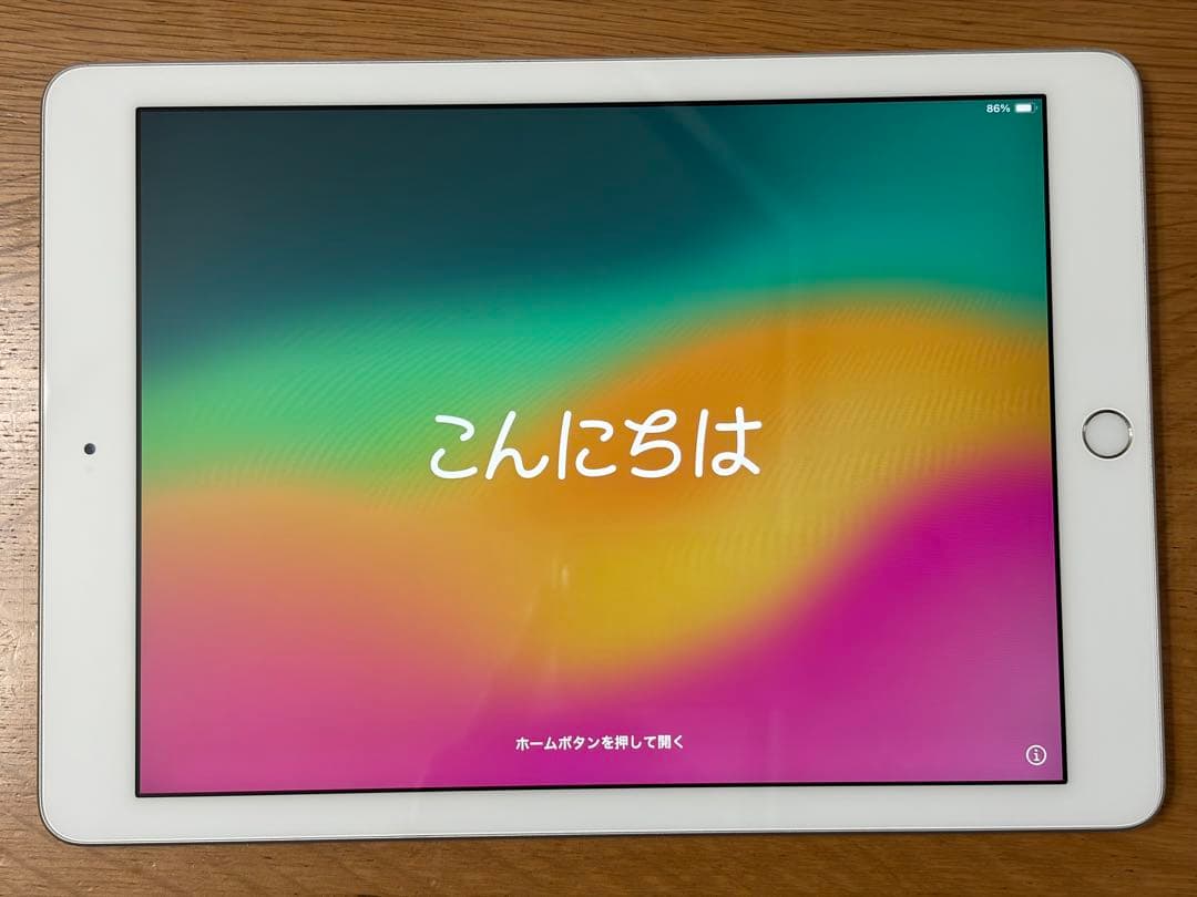 Apple iPad A1893 シルバー