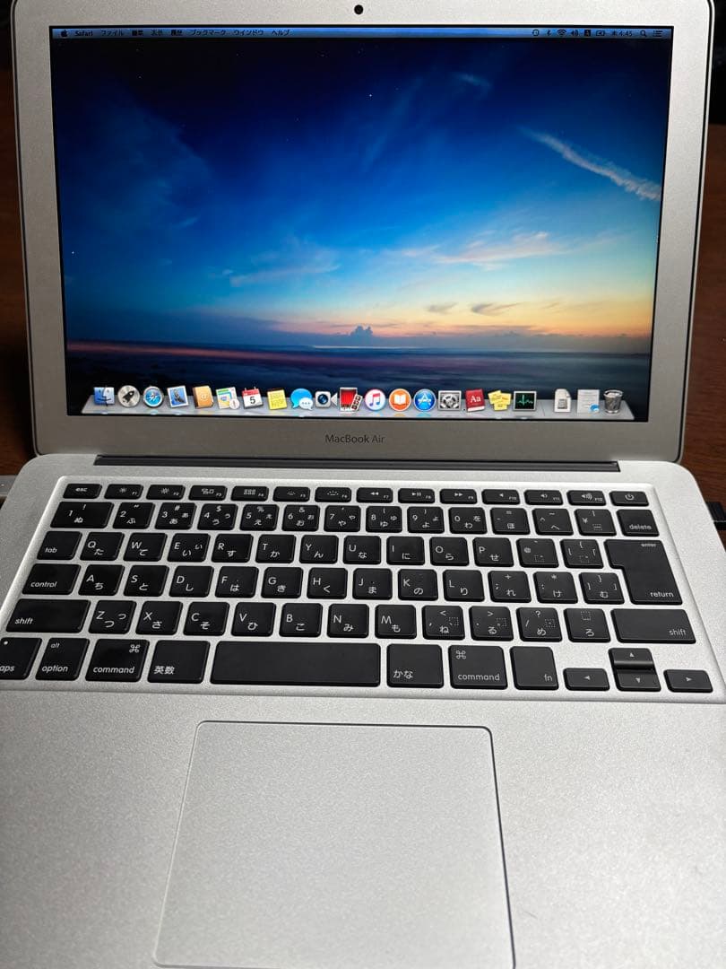 Apple MacBook Air 2013シルバー 13インチ本体