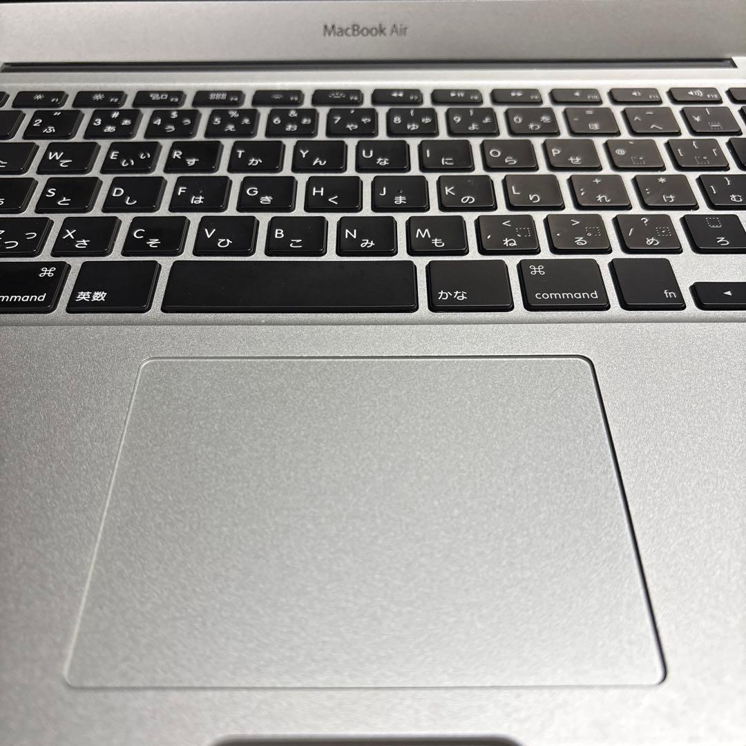 Apple MacBook Air 2013シルバー 13インチ本体