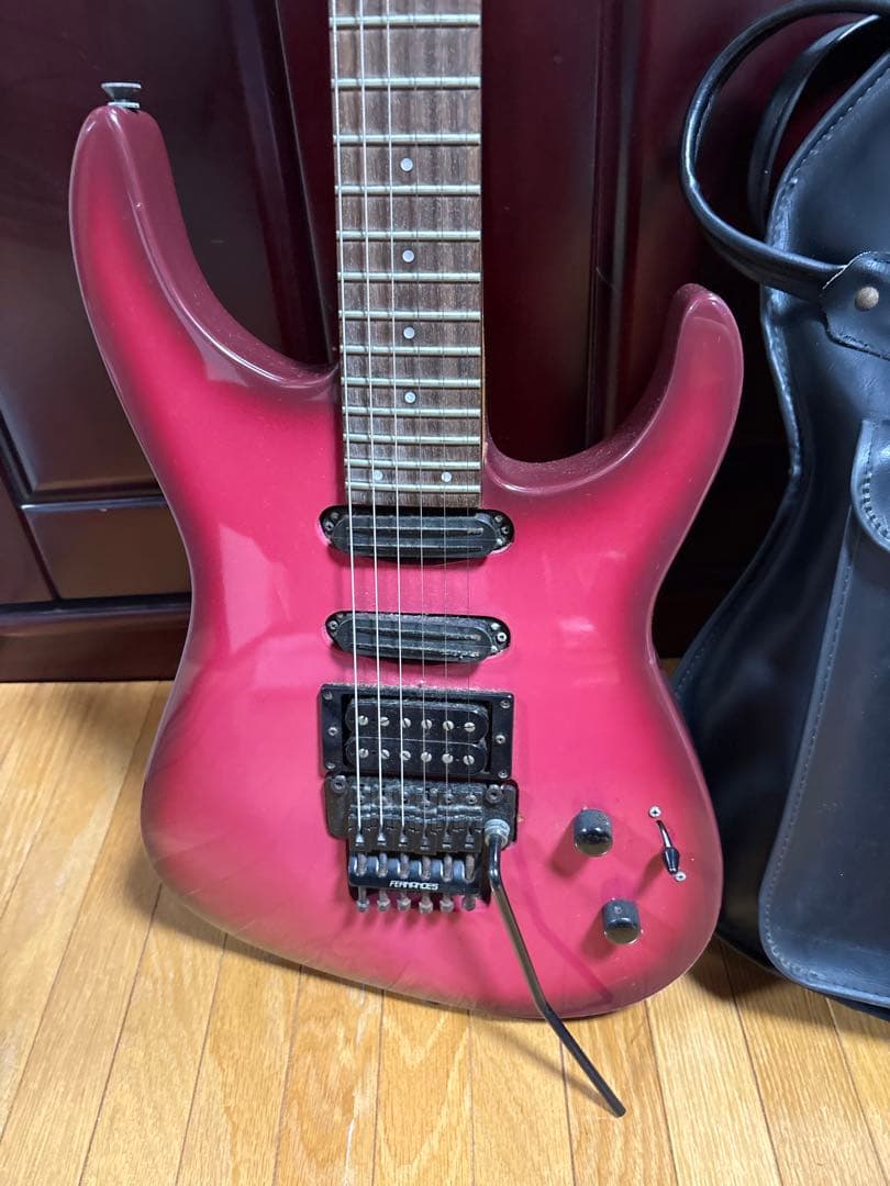 裕*原様 90sフェルナンデスエレキギターギターケース付き