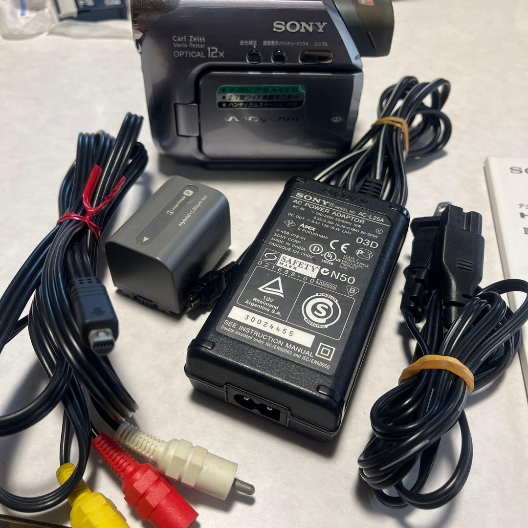 SONY HANDYCAM miniDVビデオカメラ　DCR-HC41 ①