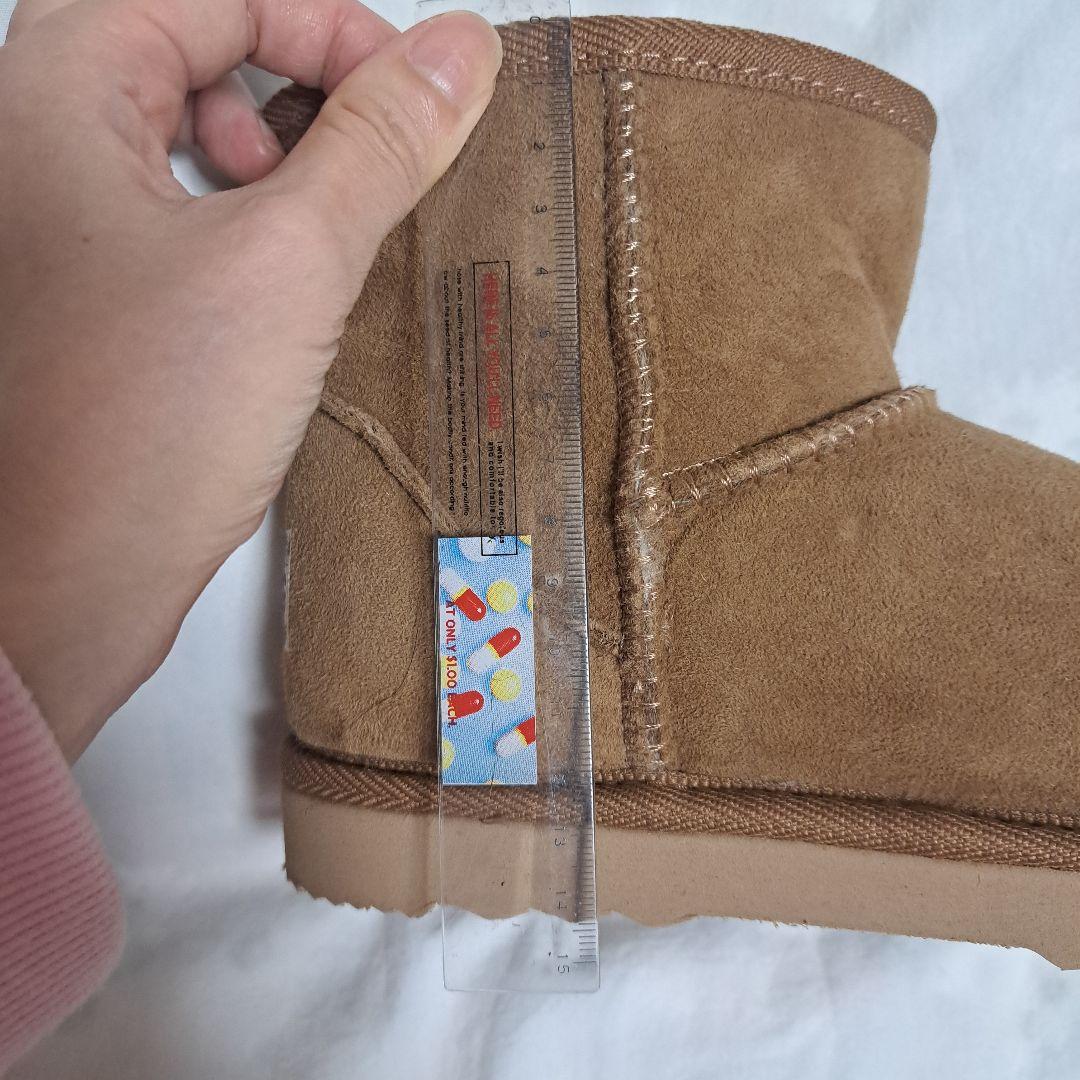 週末値下げ未使用 UGG ムートンブーツ キャメル
