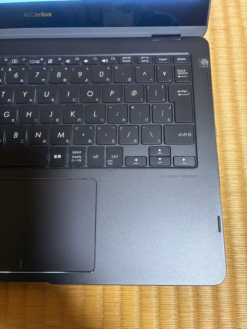 asus zenbook Flip ux370 極美品　バッテリー新品
