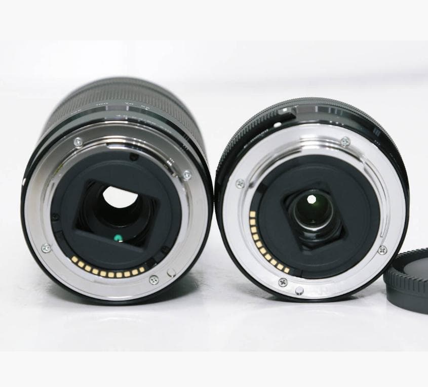 Sony　α6100　ダブルズームキット　元箱あり