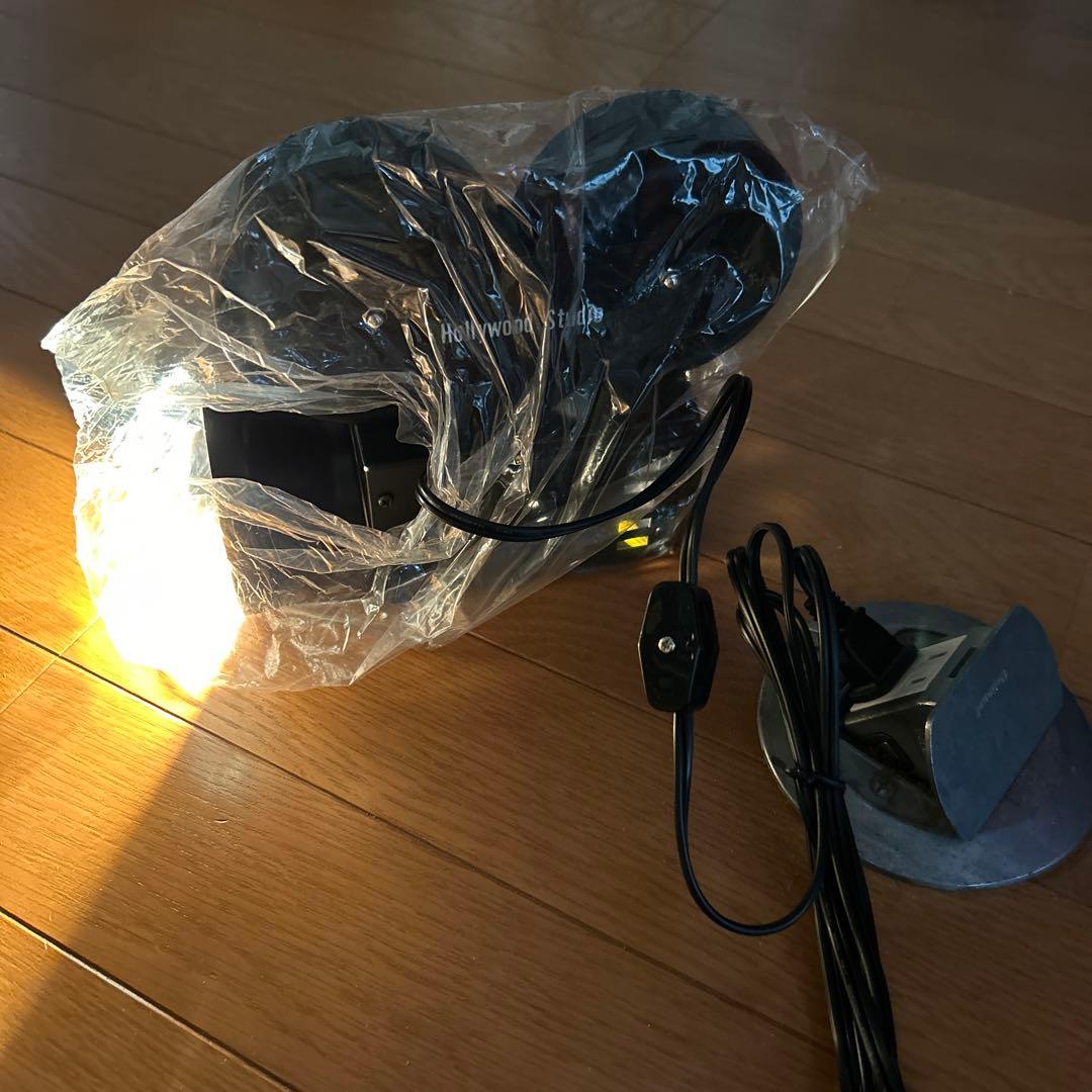 ハリウッドライト　卓上ライト　デスクライト　Hollywood Studio